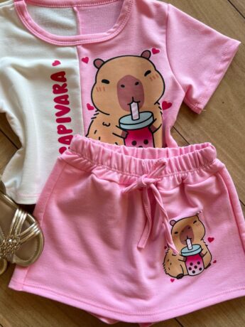 fernandaramoskids com br Conjunto Infantil Blusa Cropped Duas Cores e Short Saia Capivara1