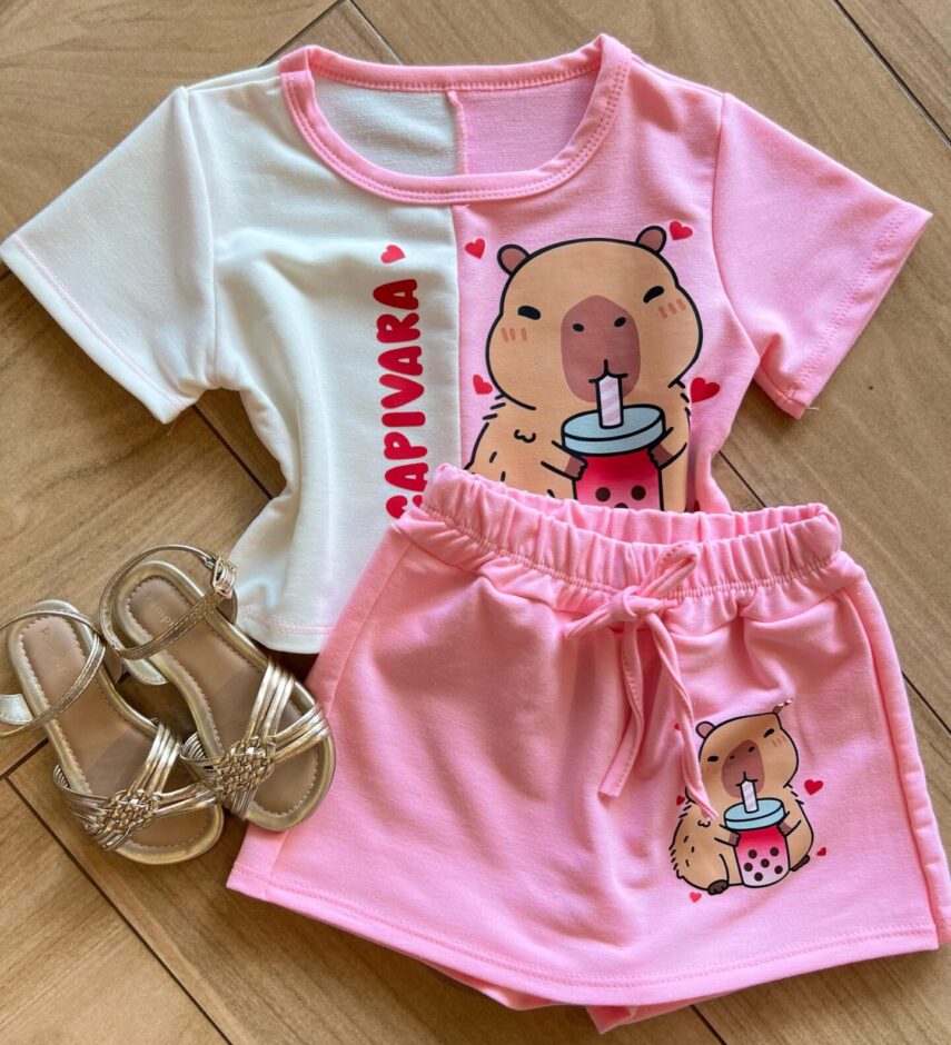 Conjunto Infantil Blusa Cropped Duas Cores e Short Saia Capivara Fernanda Ramos Kids