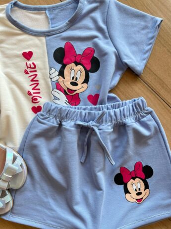fernandaramoskids com br Conjunto Infantil Blusa Cropped Duas Cores e Short Saia Minnie Azul1