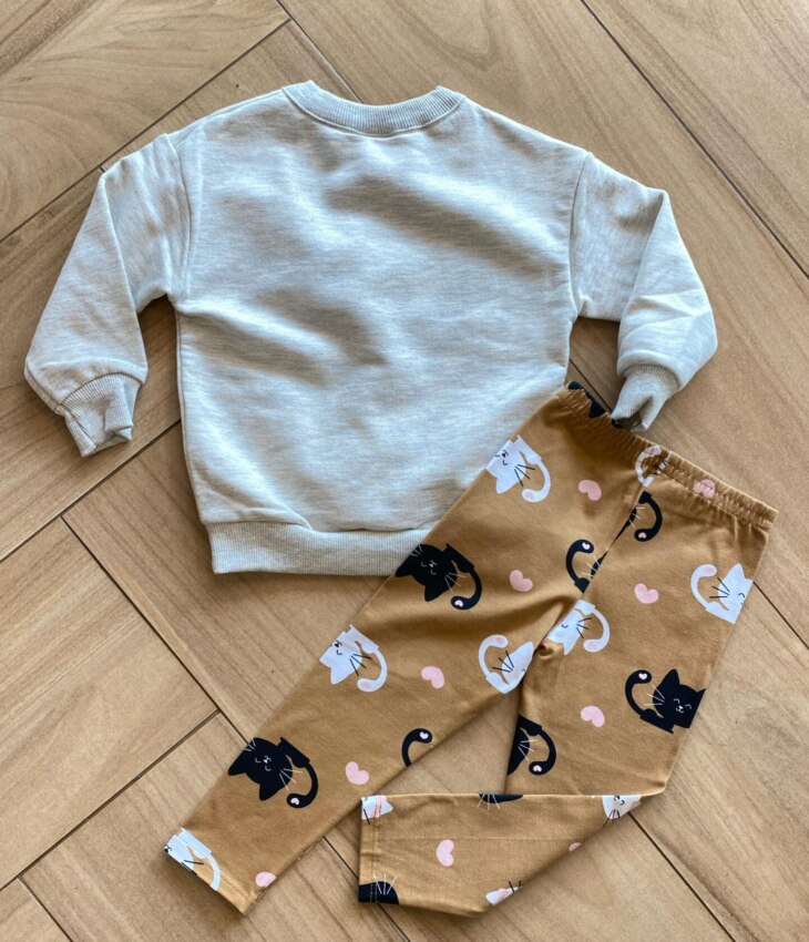 fernandaramoskids com br Conjunto Infantil Feminino Blusa Moletom e Legging Estampada2