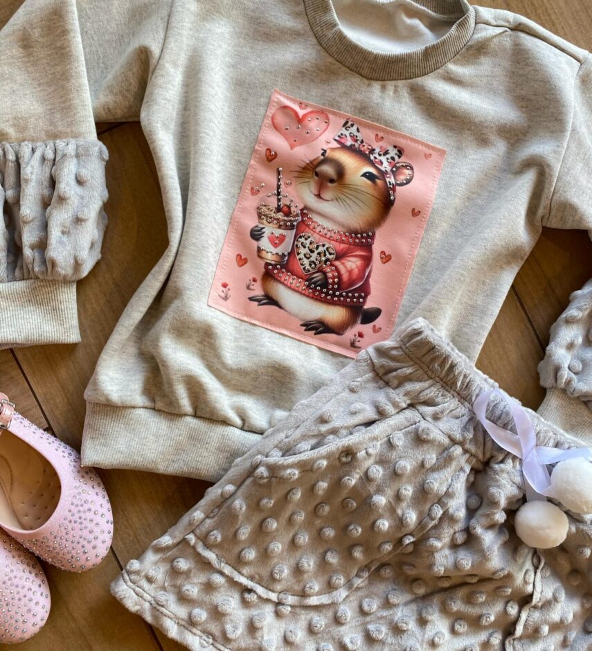 fernandaramoskids com br Conjunto Infantil Feminino Blusa Manga Longa e Short Saia Pelúcia1