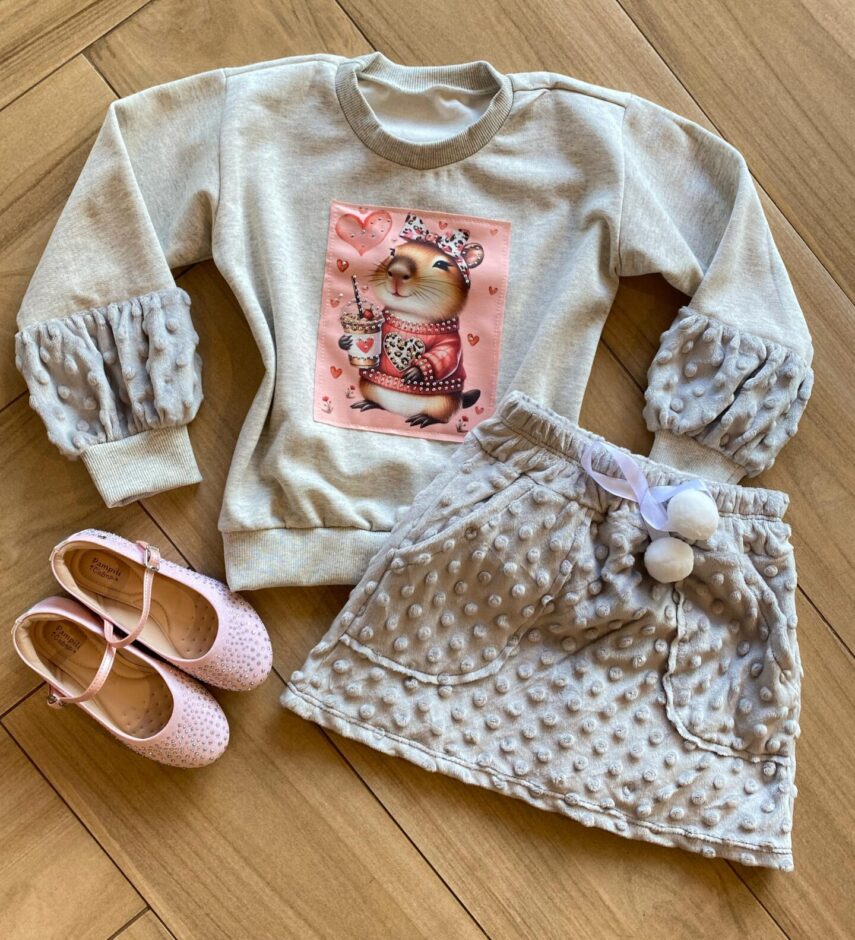 Conjunto Infantil Feminino Blusa Manga Longa e Short Saia Pelúcia Fernanda Ramos Kids
