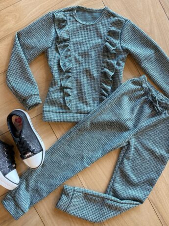 fernandaramoskids com br Conjunto Infantil Feminino Tricot Blusa Manga Longa e Calça Verde1