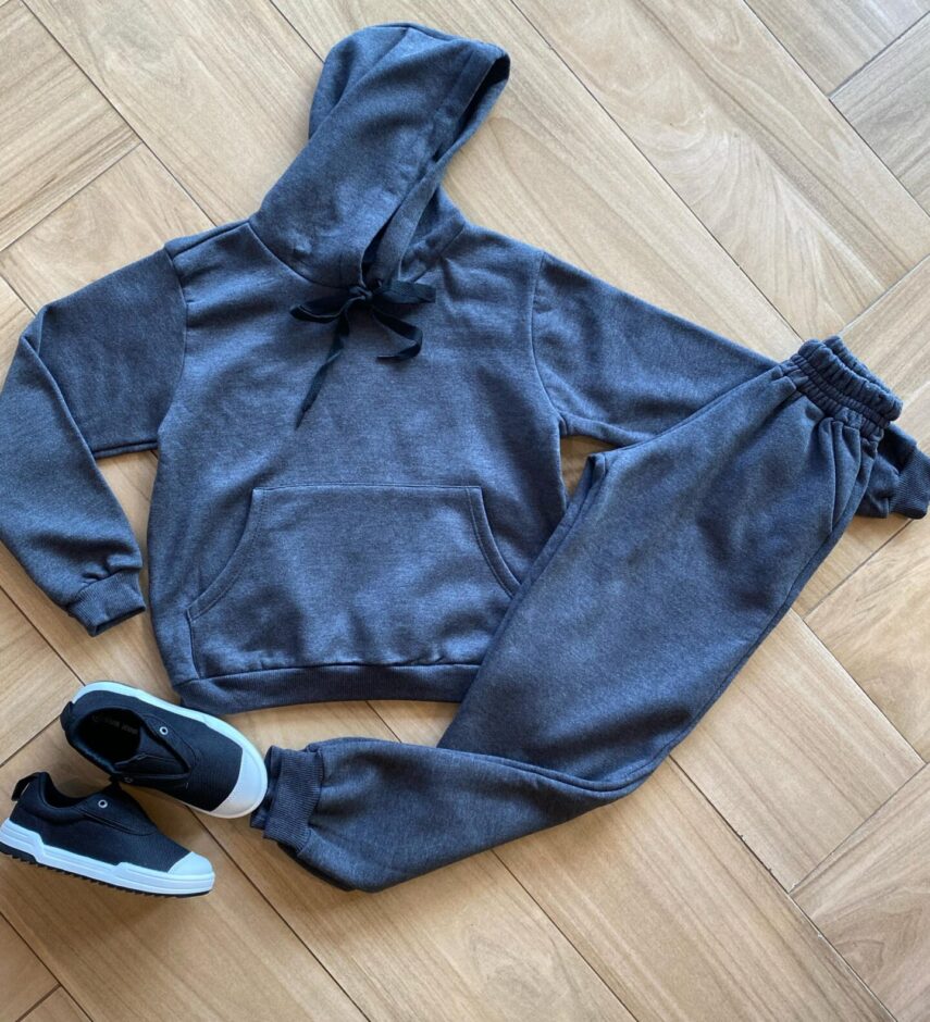 Conjunto Infantil Masculino Blusa com Bolso e Calça Jogger Cinza Fernanda Ramos Kids