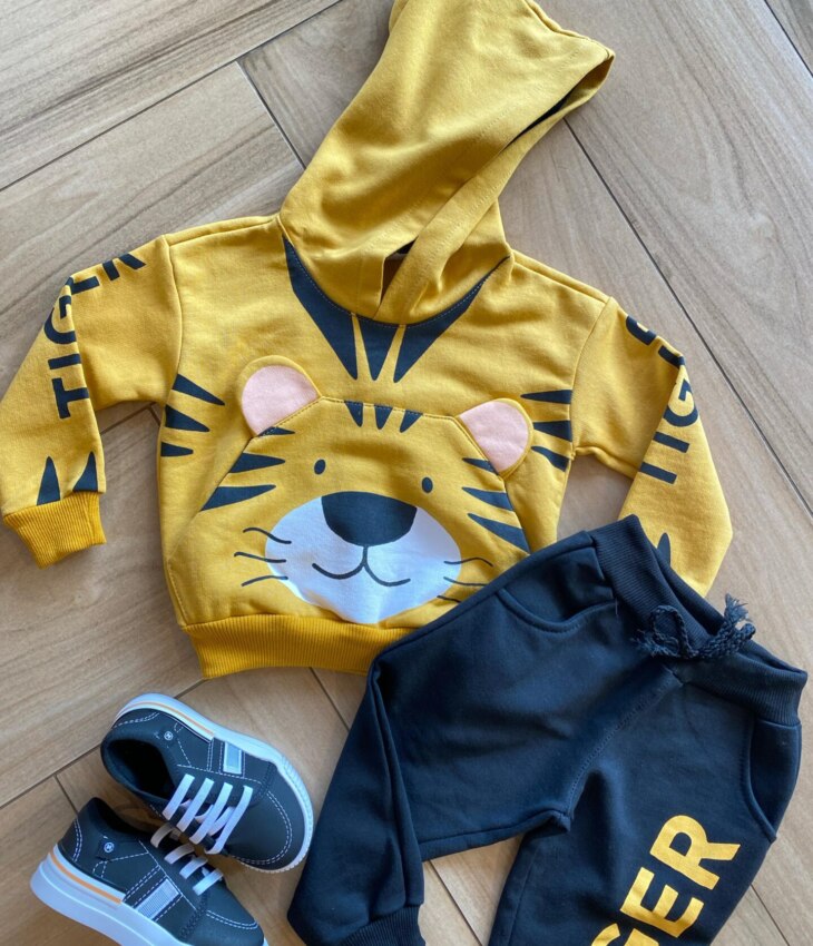 fernandaramoskids com br Conjunto Infantil Masculino Blusa com Capuz e Calça Preta Tiger1