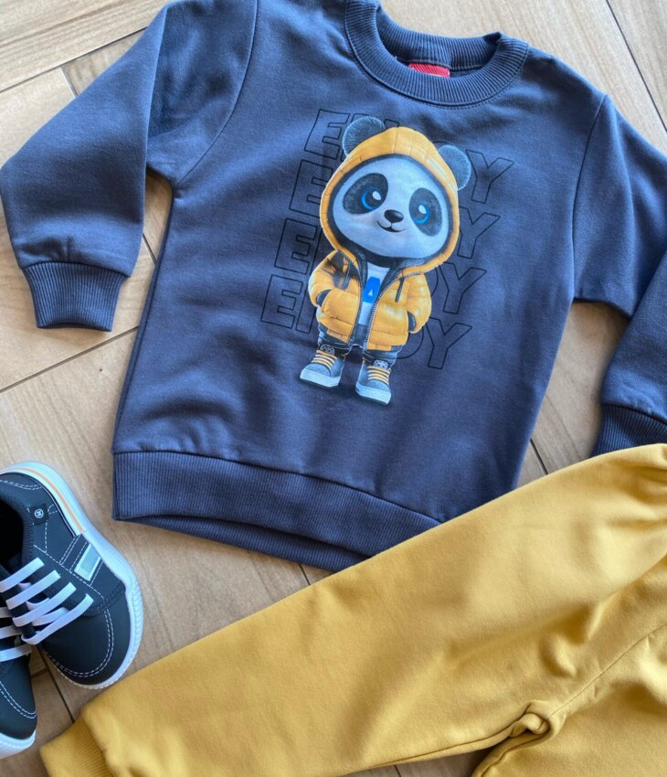fernandaramoskids com br Conjunto Infantil Masculino Blusa Panda Estiloso e Calça Amarela1