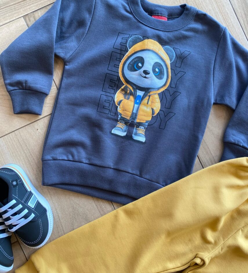 fernandaramoskids com br Conjunto Infantil Masculino Blusa Panda Estiloso e Calça Amarela1