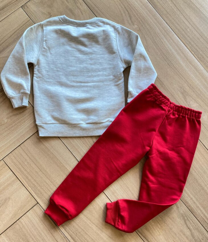 fernandaramoskids com br Conjunto Infantil Masculino Blusa Panda Estiloso e Calça Vermelha2