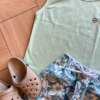fernandaramosstore com br Conjunto Infantil Masculino Regata Verde e Bermuda Estampa Floral1