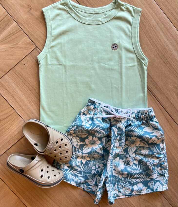 Conjunto Infantil Masculino Regata Verde e Bermuda Estampa Floral Fernanda Ramos Kids