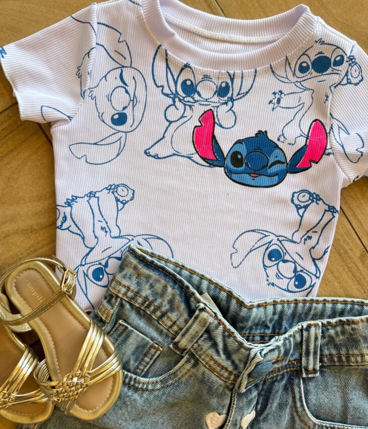 fernandaramoskids com br Cropped Infantil Feminino Manga Curta Canelado Stich Branco1