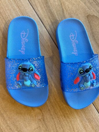 Chinelo Infantil Feminino com Detalhe e Brilho Azul Fernanda Ramos Kids