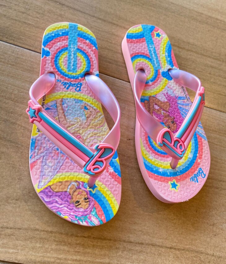 Chinelo Infantil Feminino de Personagem Colorido Fernanda Ramos Kids
