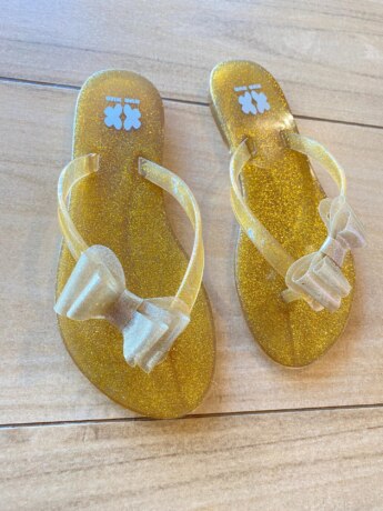 Chinelo Infantil Feminino Laço Amarelo Brilhante Fernanda Ramos Kids