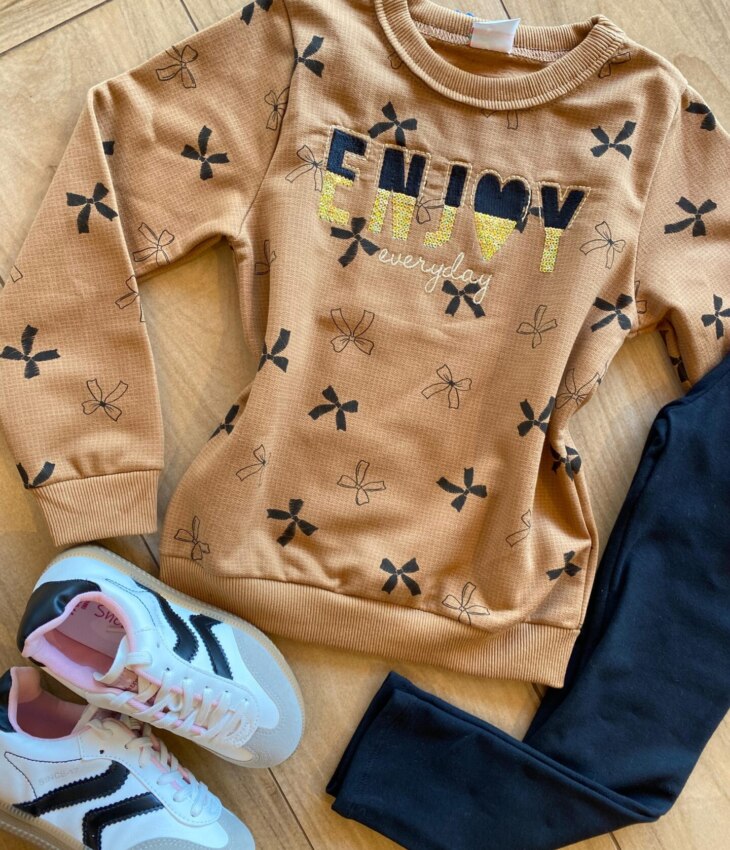 fernandaramoskids com br Conjunto Infantil Feminino Blusão Everyday Bege e Calça Legging1