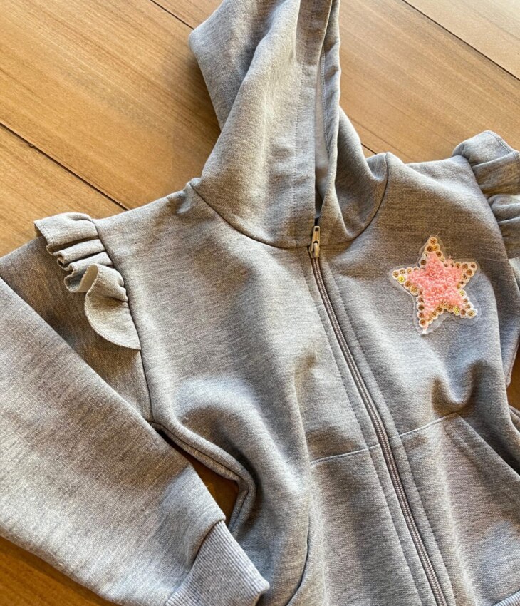 fernandaramoskids com br Conjunto Infantil Feminino Moletom Jaqueta Estrelinha e Calça Cinza1