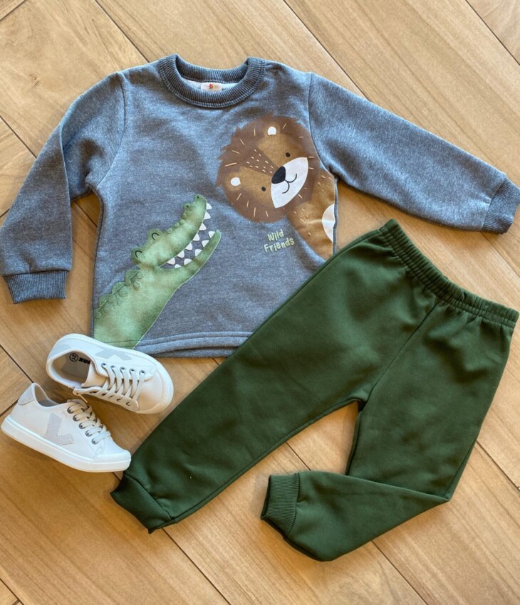 Conjunto Infantil Masculino Blusão Wild Friends e Calça Jogger Verde Fernanda Ramos Kids