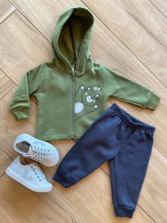 Conjunto Infantil Masculino Jaqueta Verde Olá e Calça Jogger Fernanda Ramos Kids