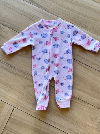 Macacão Infantil Feminino com Zíper Lateral Estampado Rosa Fernanda Ramos Kids