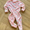 Pijama Macacão Infantil Feminino Peluciado Estampa Nuvens Rosa Fernanda Ramos Kids