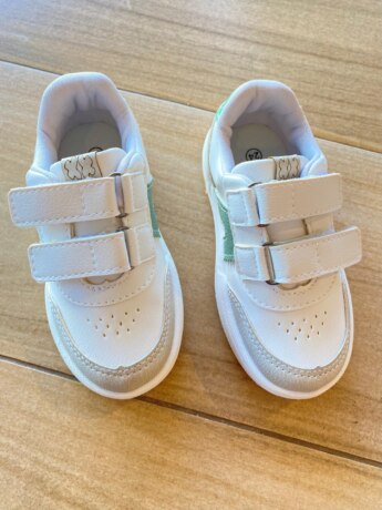 Tênis Infantil Masculino com Detalhes e Zíper Lateral Branco Fernanda Ramos KIds