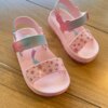 Sandália Infantil Feminina com Estrelinhas Brilhantes Rosa Fernanda Ramos Kids