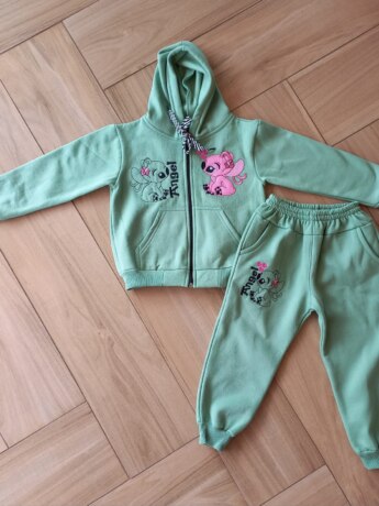 Conjunto Infantil Feminino Moletom Jaqueta e Calça Lilo&Stitch Verde Fernanda Ramos Kids