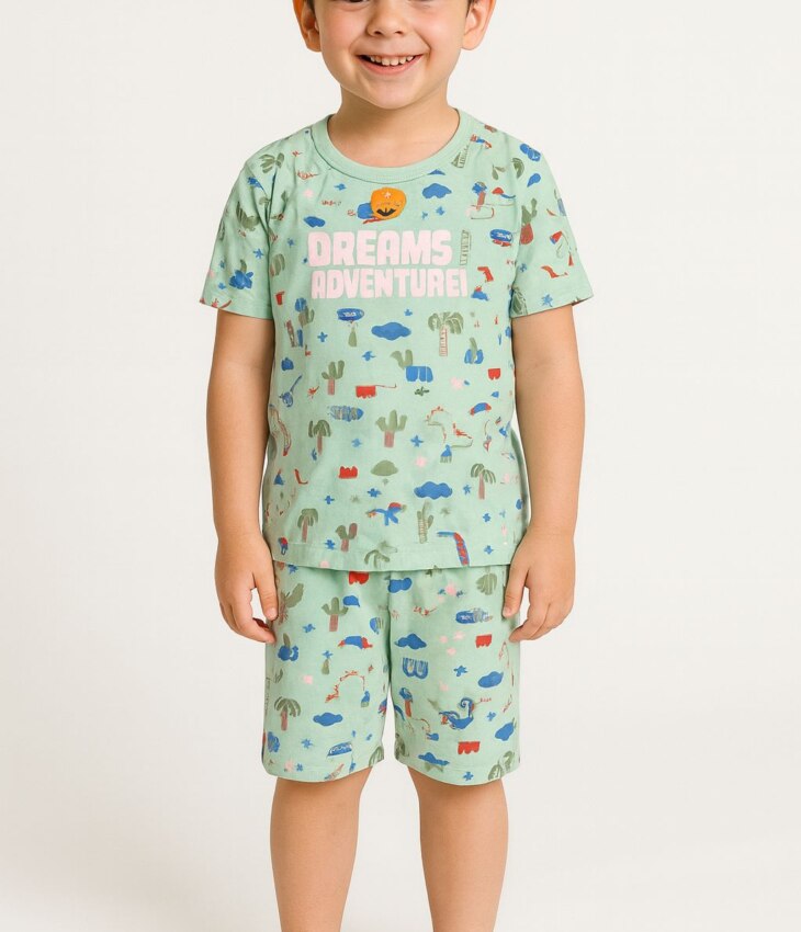 Pijama Infantil Masculino Camiseta e Bermuda Dreams Adventure Verde Fernanda Ramos Kids