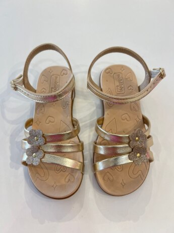 Sandália Infantil Feminina Brilho Dourado Florzinha da Fernanda Ramos Kids
