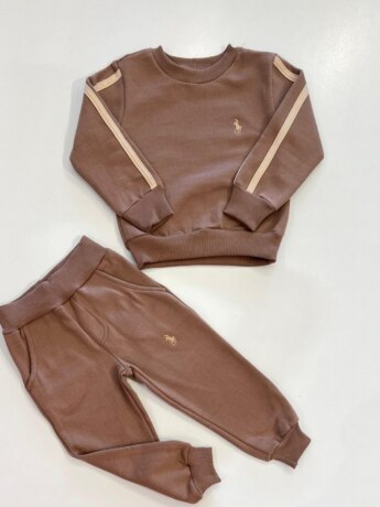 Conjunto Infantil Masculino Blusão com Faixa Lateral e Calça Marrom Fernanda Ramos Kids
