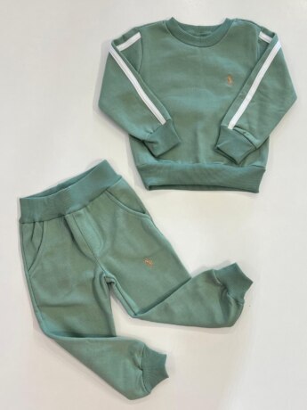Conjunto Infantil Masculino Blusão com Faixa Lateral e Calça Verde Fernanda Ramos Kids